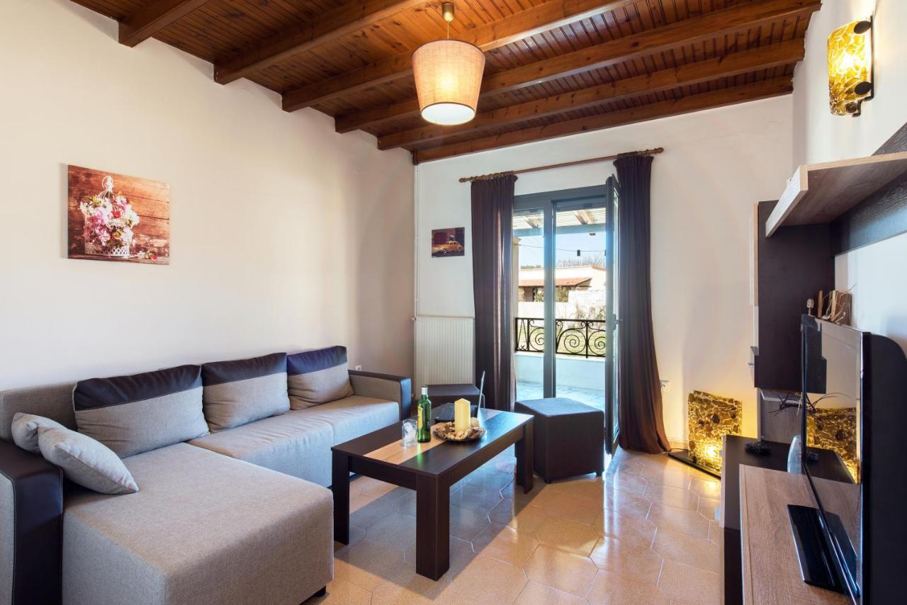 Cozy Family Friendly Apartment With Large Garden Close To Beaches - Dirella Kynopiástai Exterior foto